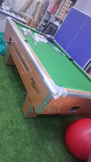 Marble and Coin Snooker Board