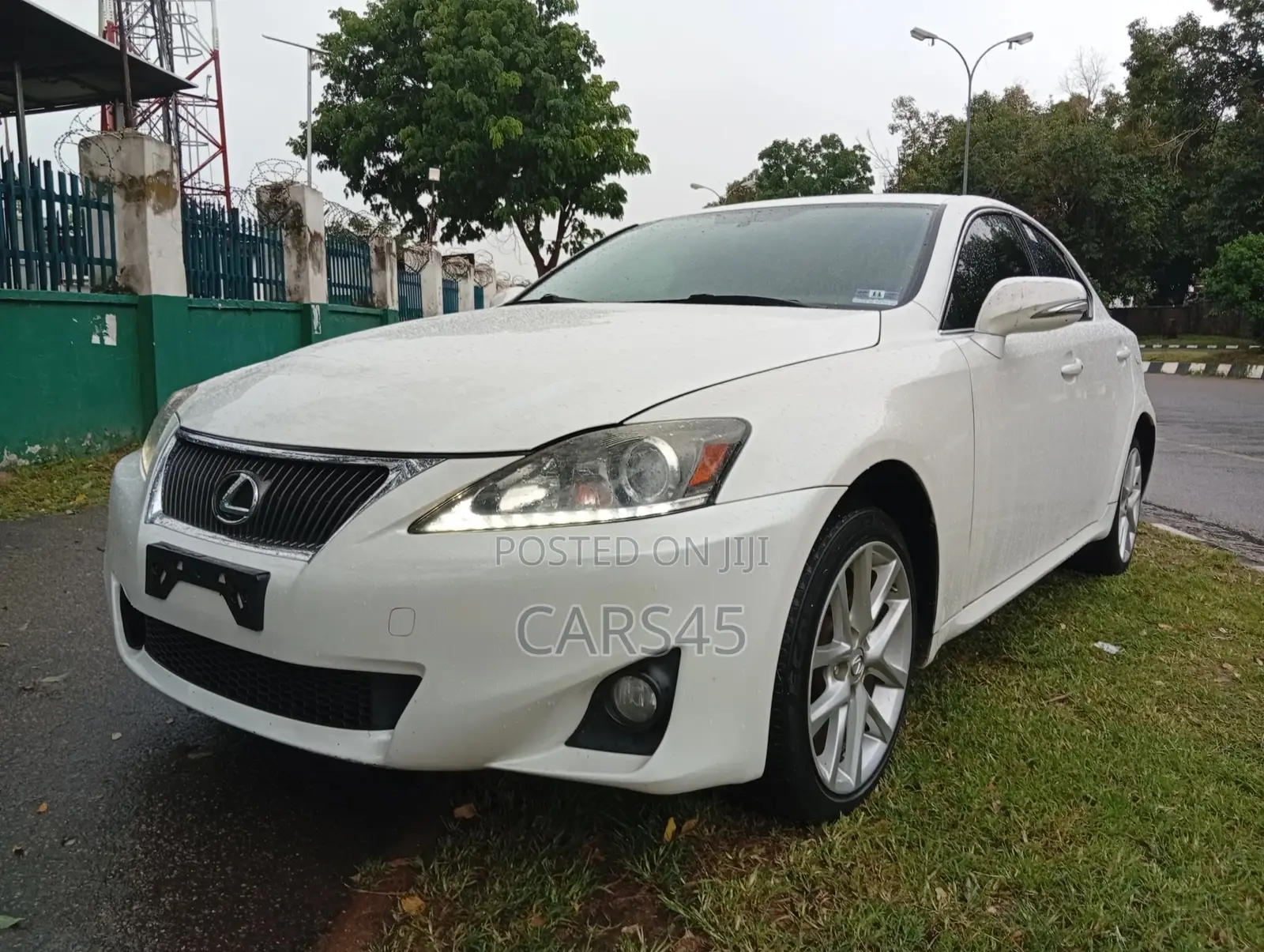 Lexus IS 2013 White