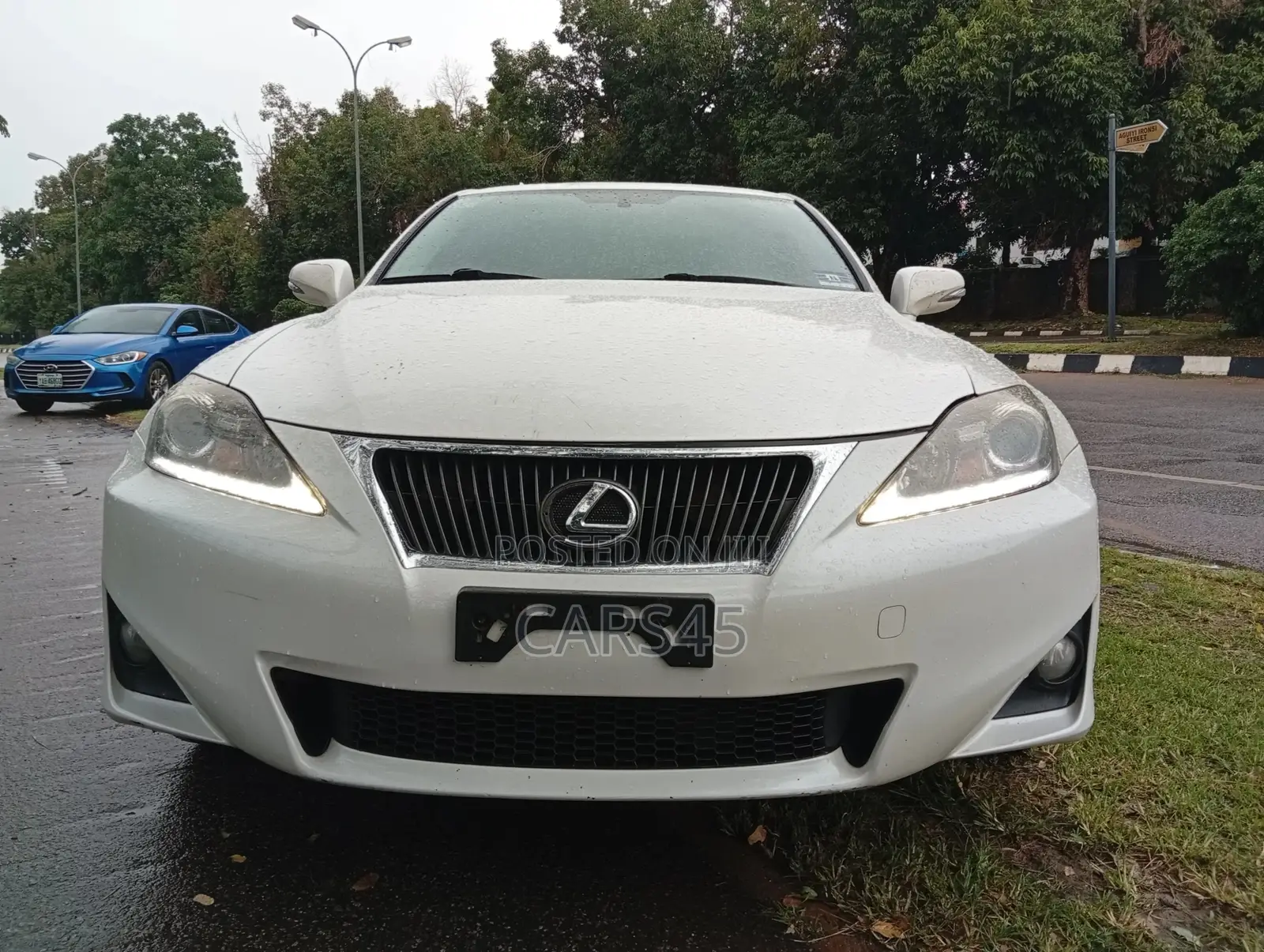 Lexus IS 2013 White