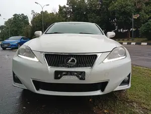 Lexus IS 2013 White