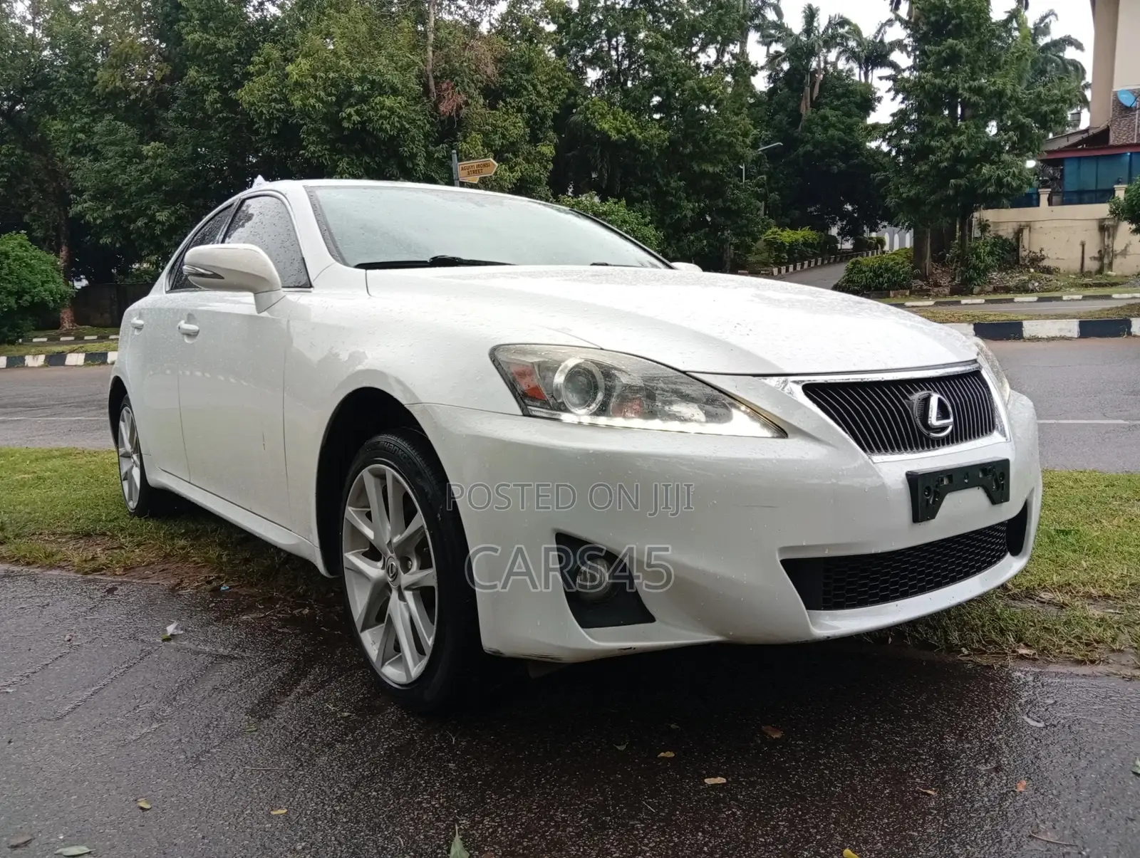 Lexus IS 2013 White