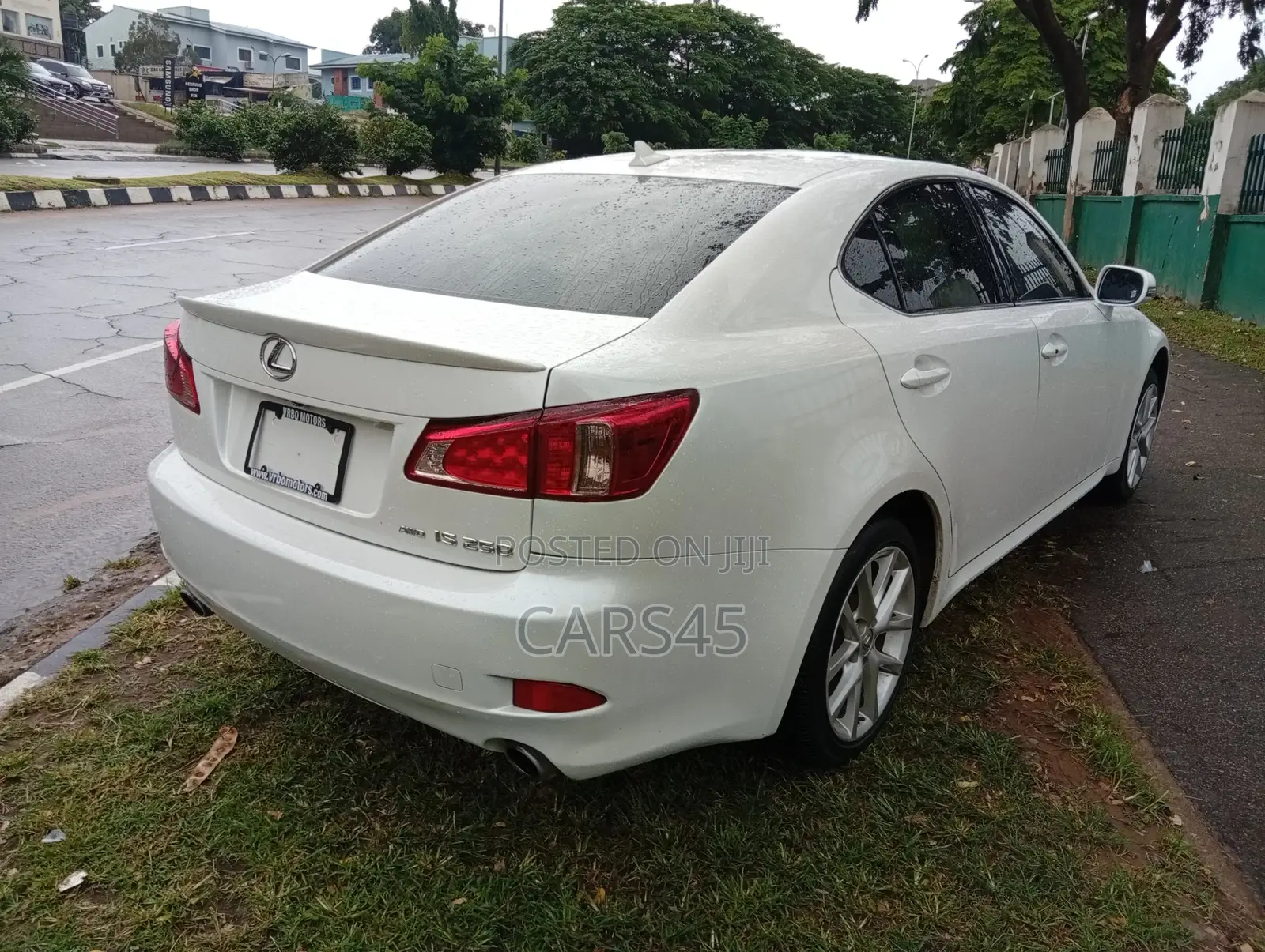 Lexus IS 2013 White
