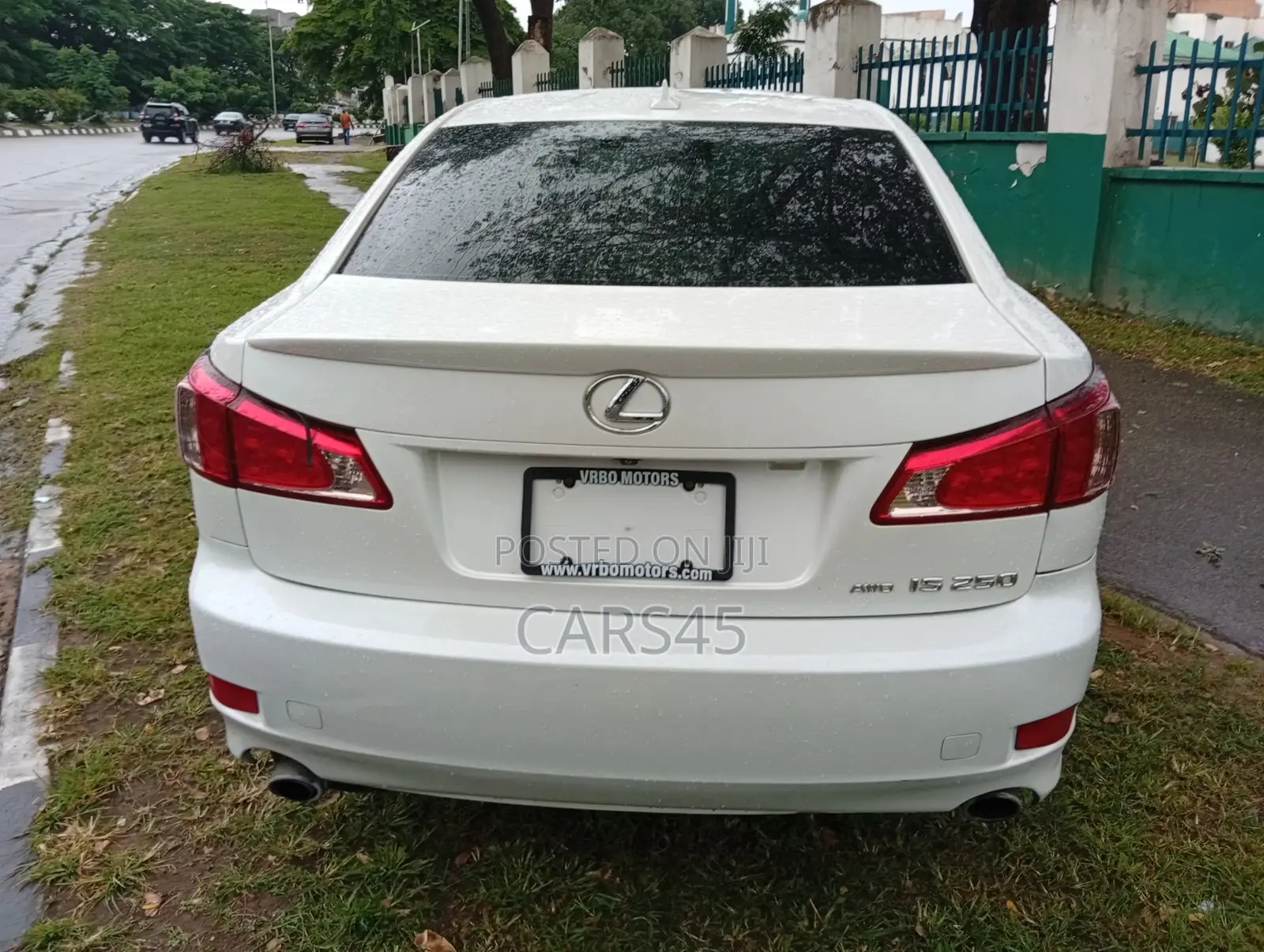 Lexus IS 2013 White