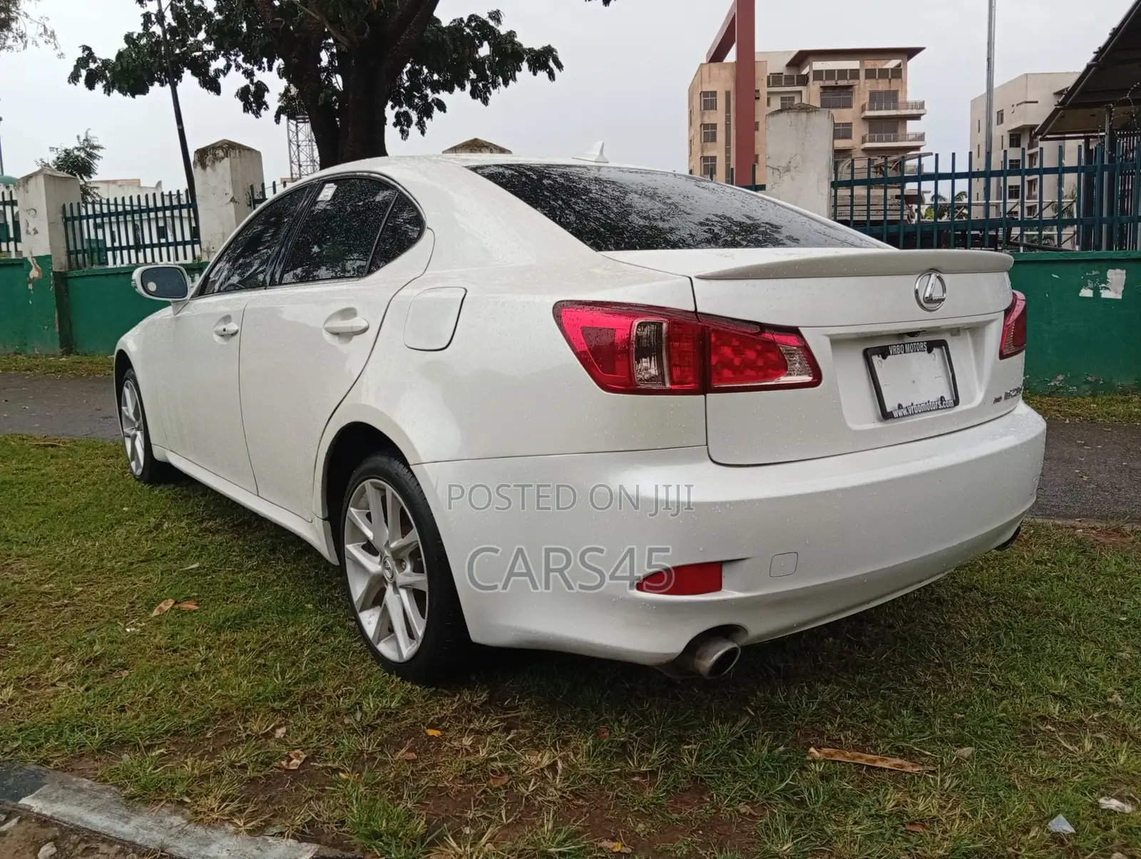 Lexus IS 2013 White