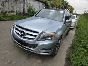 Mercedes-Benz GLK-Class 2013 Blue