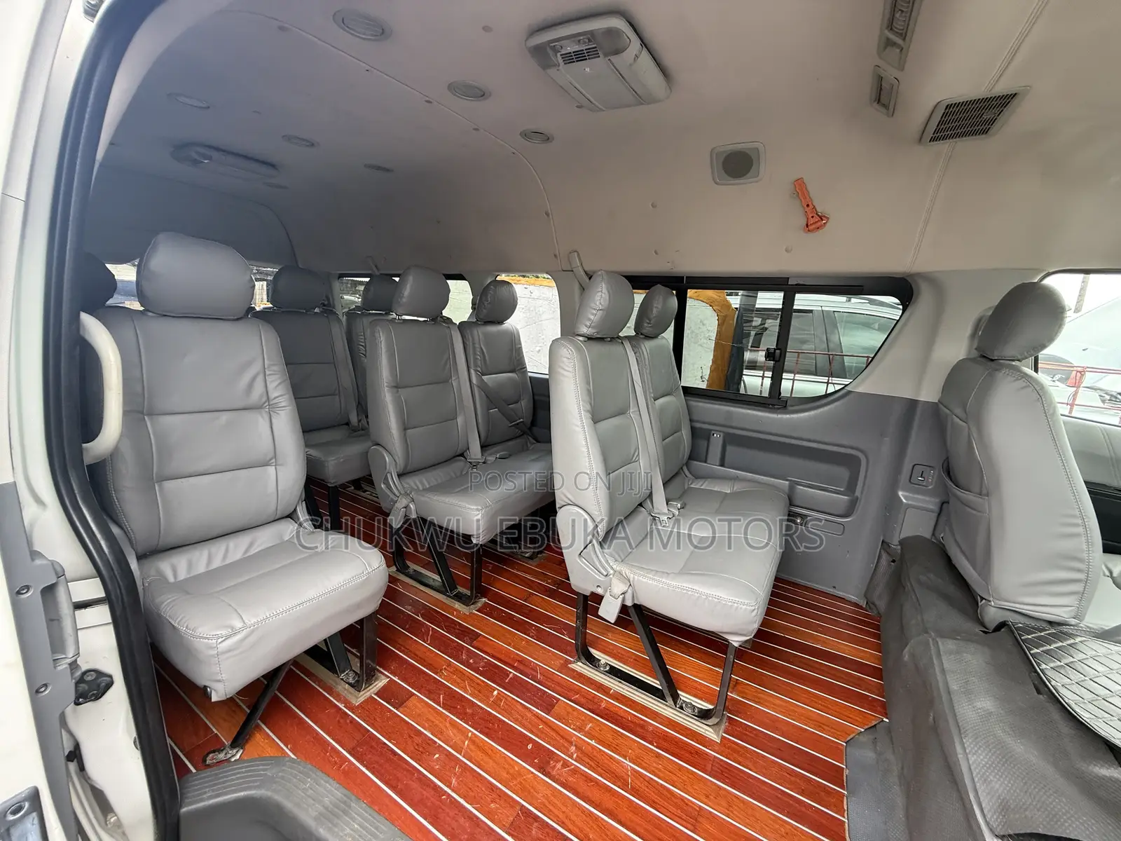 Toyota HiAce 2012 White