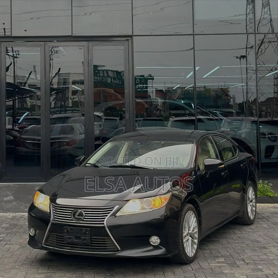 Lexus ES 2013 Black