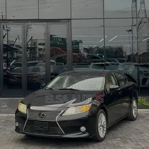Lexus ES 2013 Black
