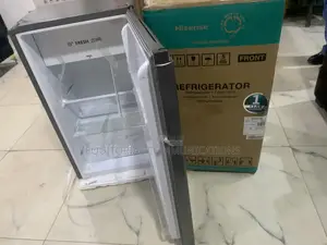 Hisense Ref093dr 90l Fridge – Compact Refrigerator With Elegant Silver