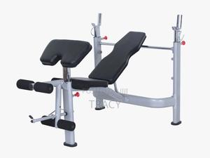 Commercial Weight Bench