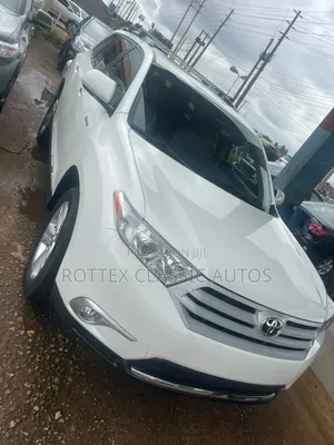 Toyota Highlander 2010 White