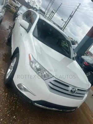 Toyota Highlander 2010 White