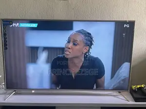 Polystar Tv 55” Inches