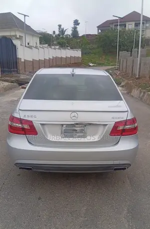 Mercedes-Benz E350 Base 4Matic Sedan AWD (3.5L 6cyl 7A) 2013 Silver
