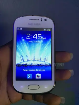 Samsung GT-E1080 White