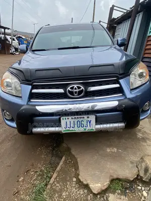 Toyota RAV4 2010 Blue