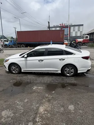 Hyundai Sonata Sport 2019 White