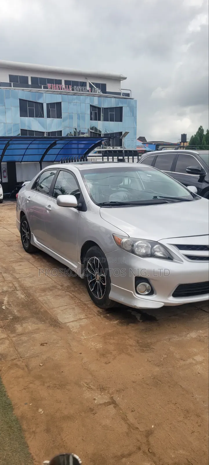 Toyota Corolla 2012 Silver