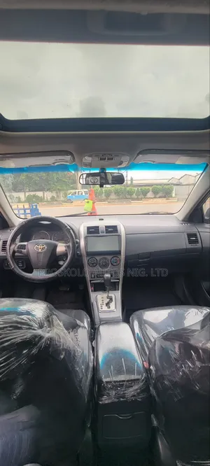 Toyota Corolla 2012 Silver