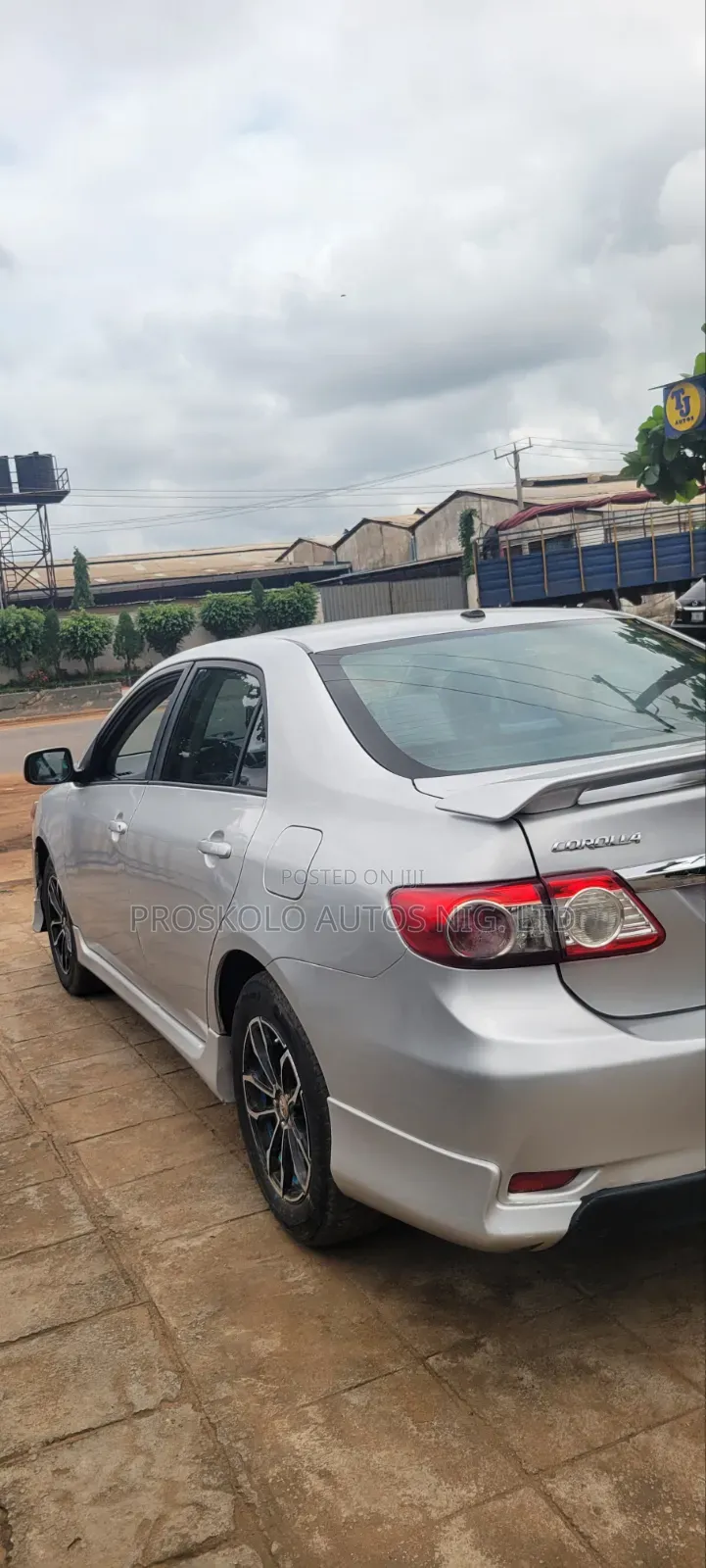 Toyota Corolla 2012 Silver
