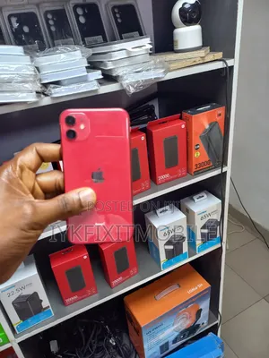 Apple iPhone 11 64 GB Red