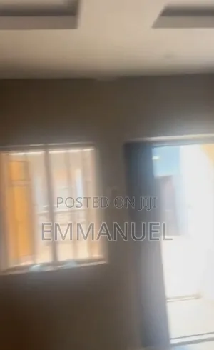 3bdrm Block of Flats in Enugu for rent