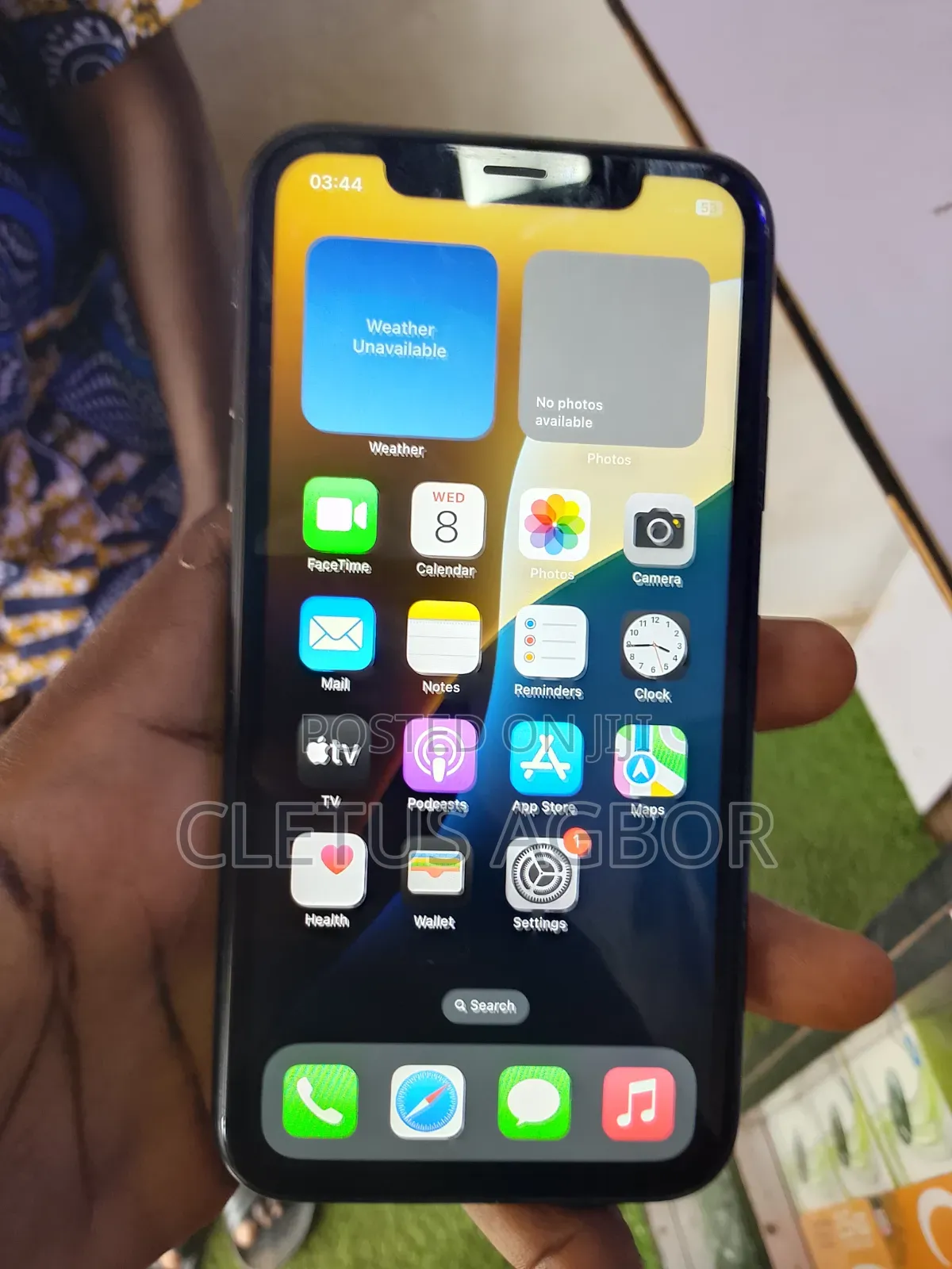 Apple iPhone XR 64 GB Black