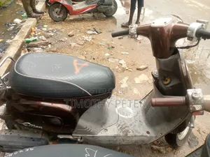Honda CBR 2023 Brown