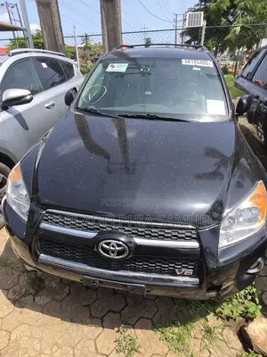 Toyota RAV4 2011 Black