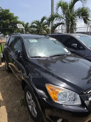Toyota RAV4 2011 Black