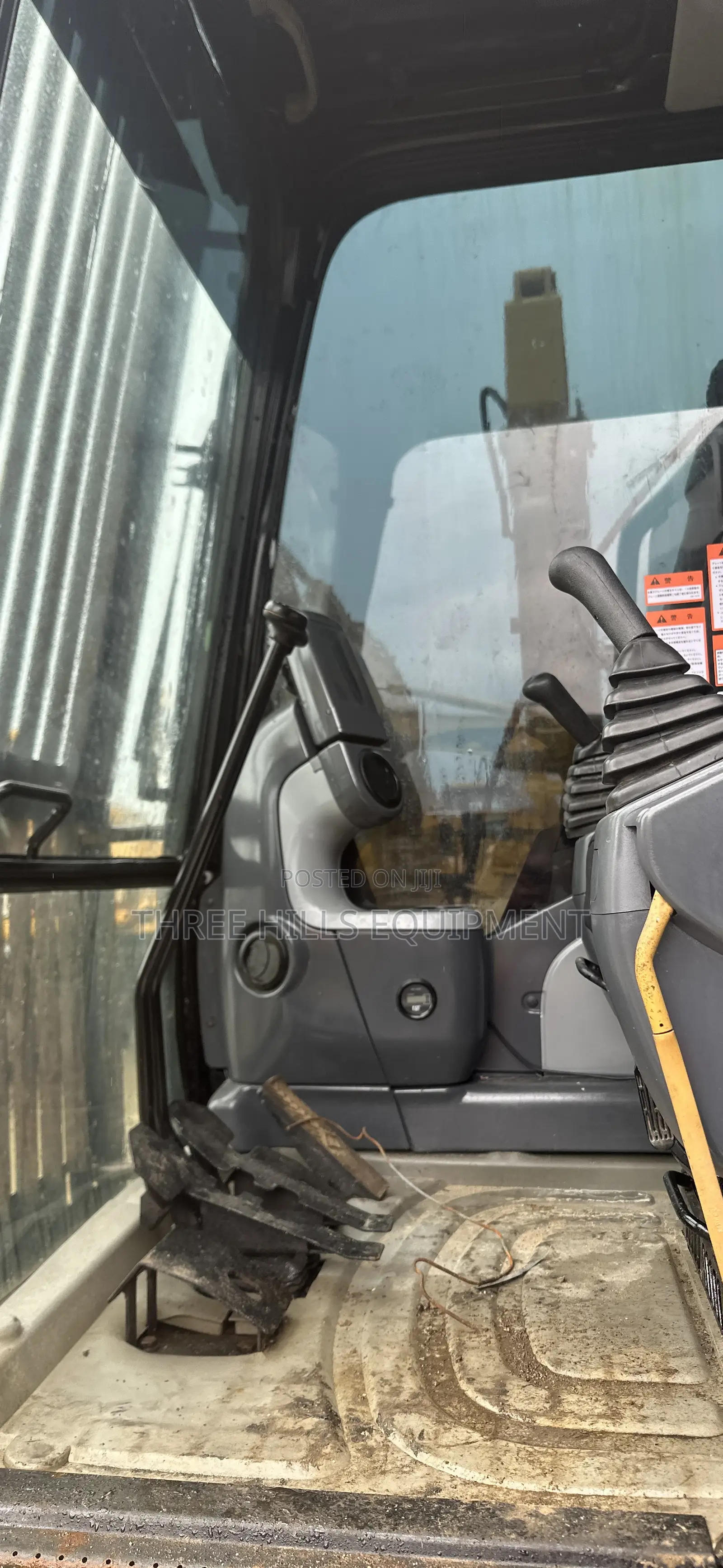 Excavtor 320d