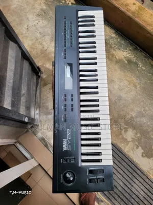 Yamaha Sy22 Synthesizer