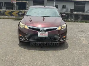 Toyota Avalon XLE Premium 4dr Sedan (3.5L 6cyl 6A) 2014 Burgundy