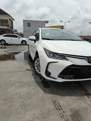 Toyota Corolla 2023 White