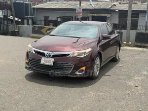 Toyota Avalon XLE Premium 4dr Sedan (3.5L 6cyl 6A) 2014 Burgundy