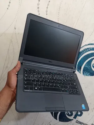 Laptop Dell Latitude 3350 8GB Intel Core i5 HDD 500GB