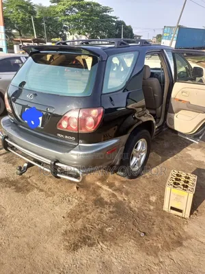 Lexus RX 2000 Black