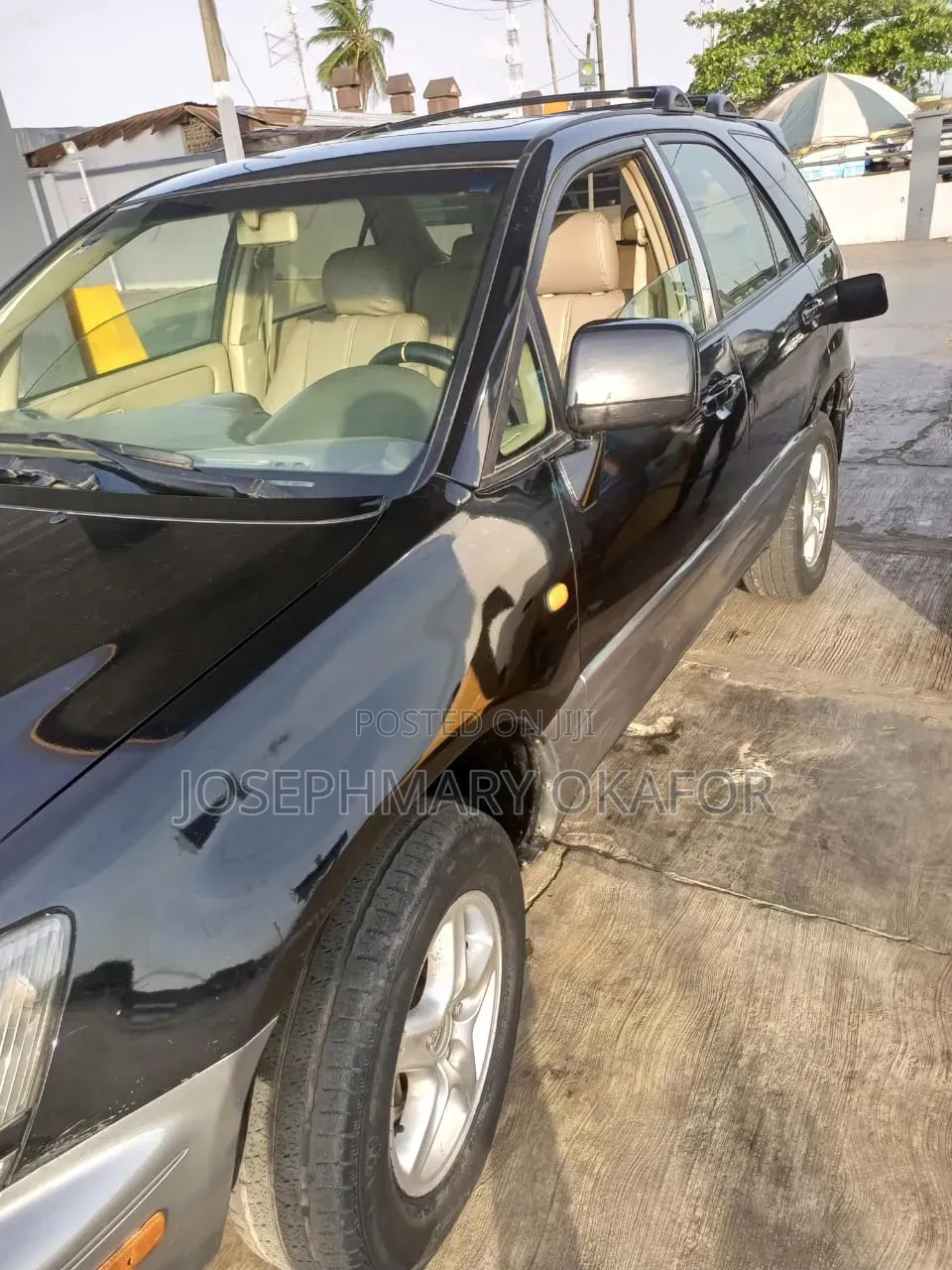 Lexus RX 2000 Black