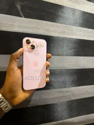Apple iPhone 15 128 GB Pink