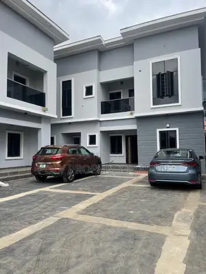 2bdrm Apartment in Olusoji, Oluyole Estate for rent