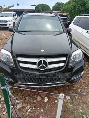 Mercedes-Benz GLK-Class Base GLK 350 4dr 4x2 (3.5L 6cyl 7A) 2015 Black