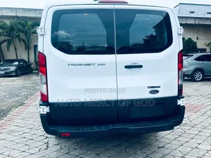 Ford Transit 2016 White