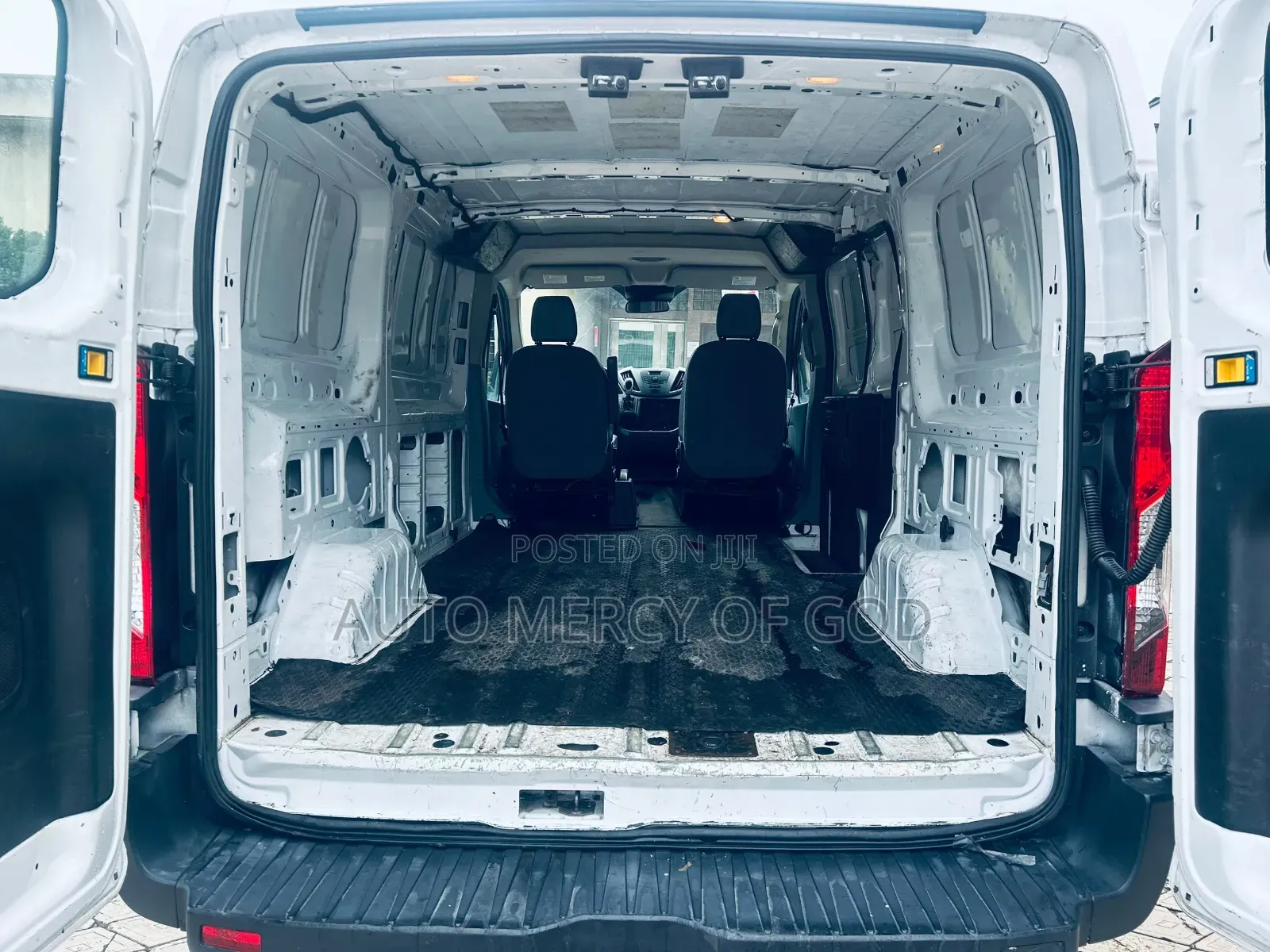 Ford Transit 2016 White