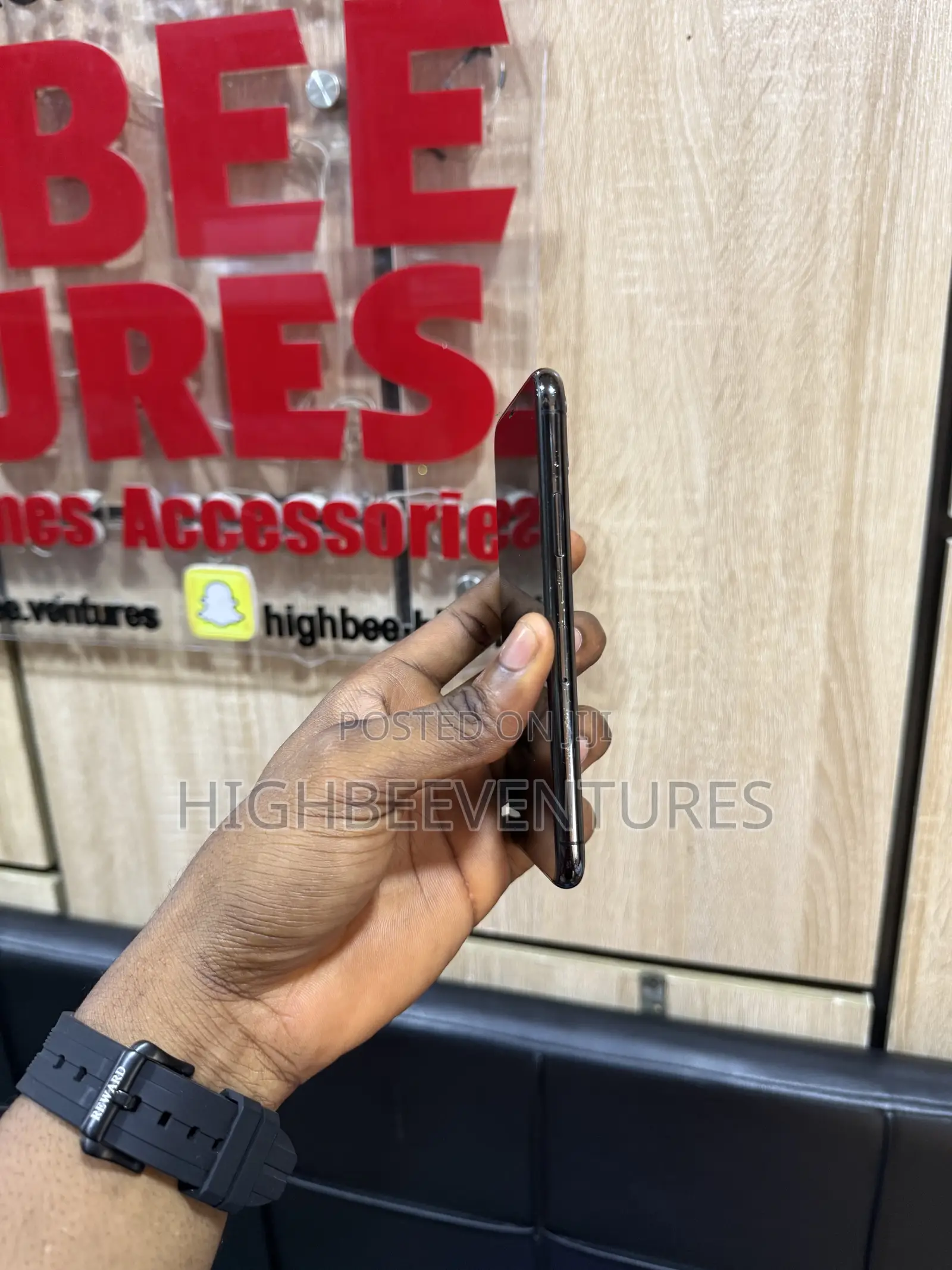 Apple iPhone 11 Pro 64 GB Gray