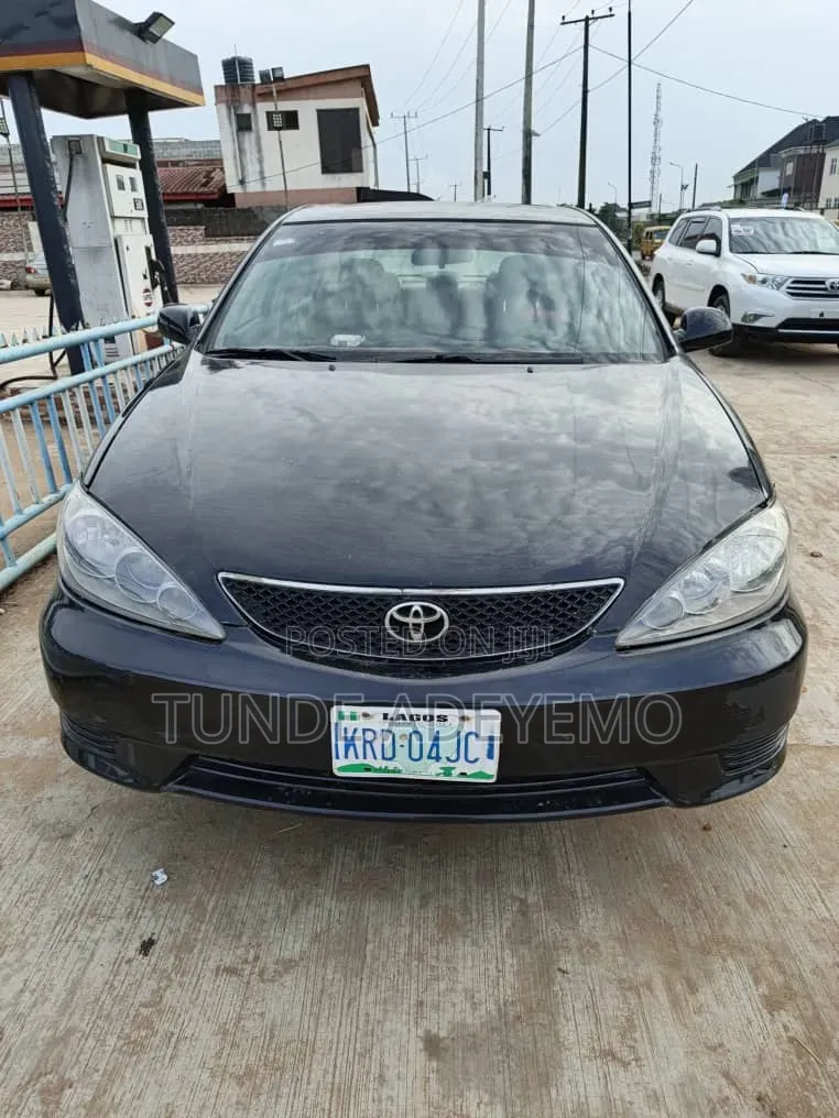 Toyota Camry 2004 Black