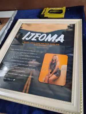 Name Frame