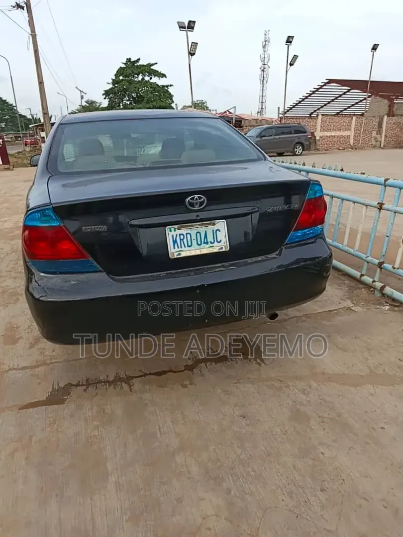 Toyota Camry 2004 Black
