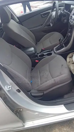 Hyundai Elantra 2014 Silver