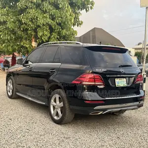 Mercedes-Benz GLE-Class GLE 350d 4MATIC 2017 Black