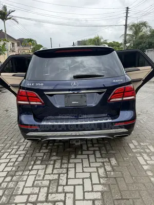 Mercedes-Benz GLE-Class GLE 350d 4MATIC 2016 Blue